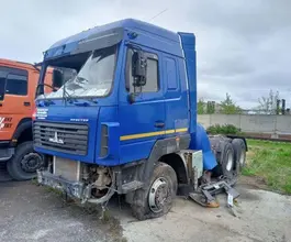 Седельный тягач МАЗ 643028 2023 года б/у