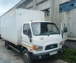 Фургон Hyundai 2011 года б/у