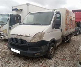 Фургон  Iveco 2013 года б/у