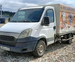 Фургон  Iveco 2013 года б/у