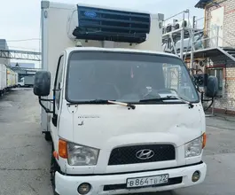 Фургон  Hyundai 2011 года б/у