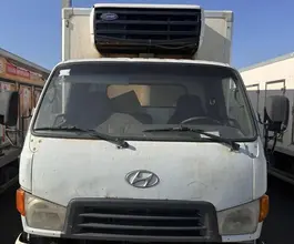 Фургон Hyundai 2011 года б/у