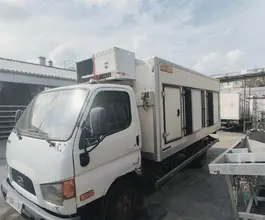 Фургон  Hyundai 2011 года б/у