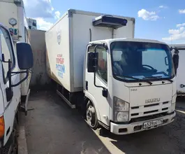Фургон-рефрижератор Фургон  Isuzu 2017 года б/у