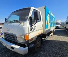 Фургон  Hyundai 2011 года б/у