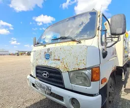 Фургон  Hyundai 2013 года б/у