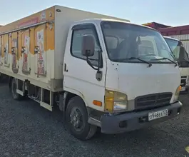 Фургон  Hyundai 2012 года б/у