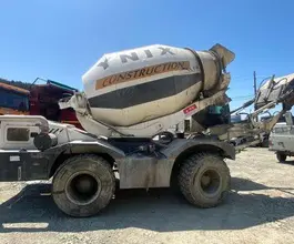 Бетоносмеситель Бетоносмеситель  Ynix QGMC5000  2022 года б/у