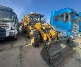 Экскаватор-погрузчик Bull 4SX 2023 года б/у
