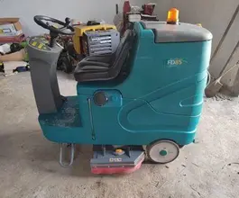 Поломоечная машина Поломоечная машина Wellland FD85L  2025 года б/у