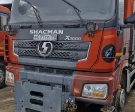 Дорожно-уборочный автомобиль Дорожно-уборочный автомобиль  SHACMAN X3000 Меркатор Калуга ЭД600АКМН 2023 года б/у