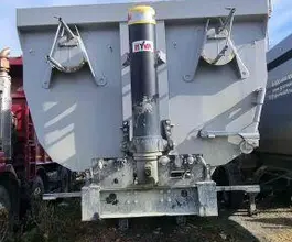 Самосвальный полуприцеп Grunwald 9453-0000012-60 2022 года б/у