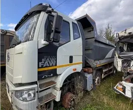 Самосвал  FAW J6 2022 года б/у