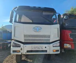 Самосвал  FAW J6 2022 года б/у