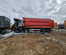 Самосвал  SITRAK C7H 2022 года б/у