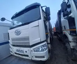 Самосвал  FAW J6 2022 года б/у