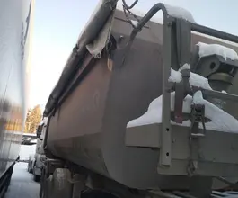 Самосвальный полуприцеп Самосвальный полуприцеп УралСпецТранс 946512-000В311-21 2024 года б/у