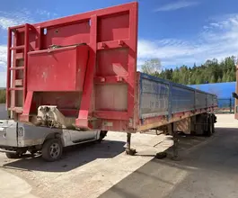 Полуприцеп-сортиментовоз Полуприцеп-сортиментовоз Политранс 94171-0000011 2022 года б/у