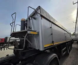 Самосвальный полуприцеп Bodex KIS 4WA1 2023 года б/у