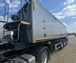 Самосвальный полуприцеп Bodex KIS 4WA1 2023 года б/у