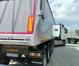Самосвальный полуприцеп Bodex KIS 4WA1 2023 года б/у