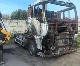 Седельный тягач Седельный тягач SITRAK C7H 2023 года б/у