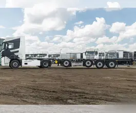 Автопоезда ВАЛДАЙ 45 с полуприцепом HELFIMMER 2025 года новый фото 4