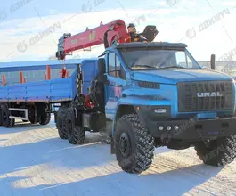 Тягач Урал Next 4320 с КМУ  2026 года новый фото 4