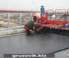 Асфальтоукладчик Hydrog RAL 7500 2016 года б/у