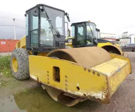 Дорожный каток Caterpillar CS76 XT 2013 года б/у фото 3