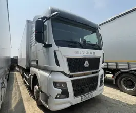 Седельный тягач Седельный тягач SITRAK c7h 2023 года б/у