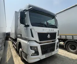 Седельный тягач Седельный тягач SITRAK c7h 2023 года б/у фото 2
