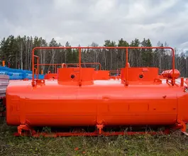 Навесное оборудование Цистерна с надрамником УСТ АТЗ 11-2Б УСТ 2026 года новый