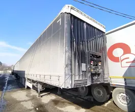 Тентованный полуприцеп Kassbohrer XS 2023 года б/у
