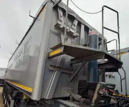 Самосвальный полуприцеп Bodex KIS 4WA1 2023 года б/у фото 2