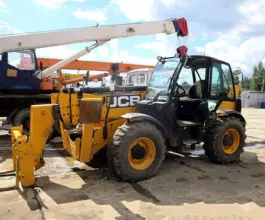 Телескопический погрузчик JCB Loadall 540-170 2011 года б/у фото 3