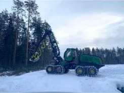 Харвестер John Deere 1270 E 2015 года б/у фото 3