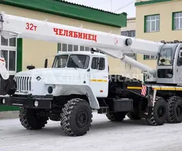 Автокран   Урал 5557  б/у