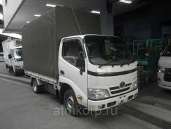 Тентованный грузовик Тентованный грузовик  Toyota  б/у