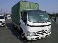 Тентованный грузовик Тентованный грузовик  Toyota  б/у