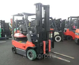Вилочный погрузчик Toyota 7FB15  б/у