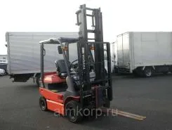 Вилочный погрузчик Toyota 7FB15  б/у