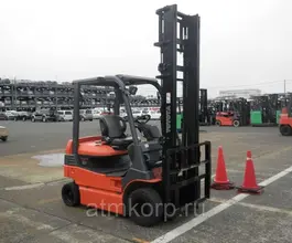 Вилочный погрузчик Toyota 7FB20  б/у