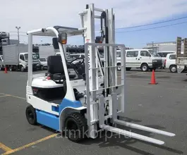 Вилочный погрузчик Toyota 7FB14  б/у