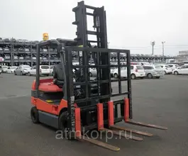 Вилочный погрузчик Toyota 7FB25  б/у