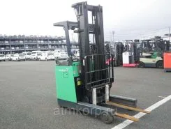 Штабелер Toyota 7FBR18  б/у