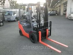 Вилочный погрузчик Toyota 02-7FD45  б/у