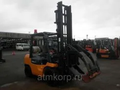 Вилочный погрузчик Toyota 02-7FD45  б/у