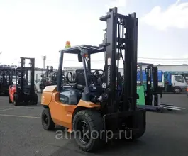 Вилочный погрузчик Toyota 02-7FG40  б/у
