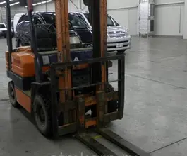 Вилочный погрузчик Toyota 82-5FDL15  б/у